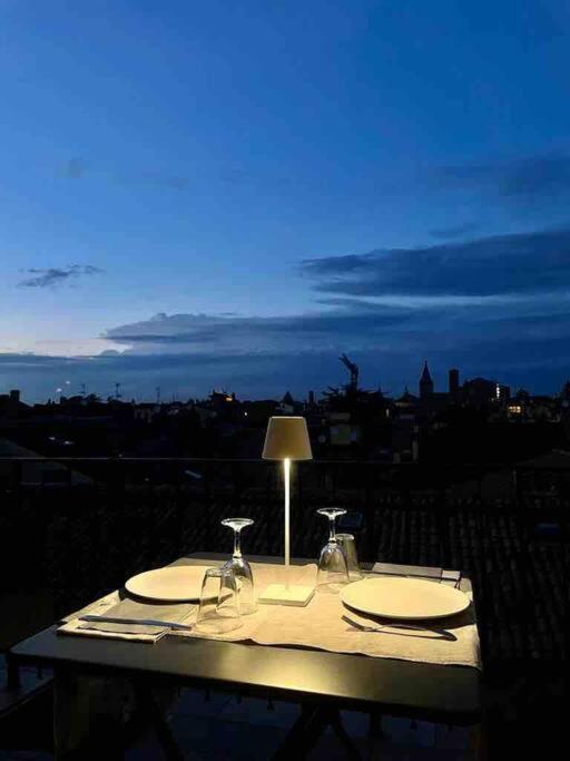 Romantic Attic Room With Panoramic View Bologna Eksteriør bilde